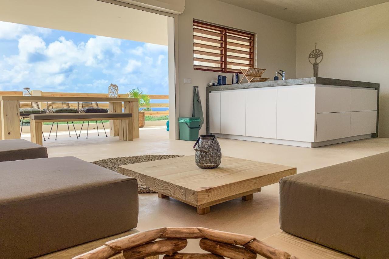 Isla Penthouse & Garden Apartments Bonaire คราเลนไดค์ ภายนอก รูปภาพ