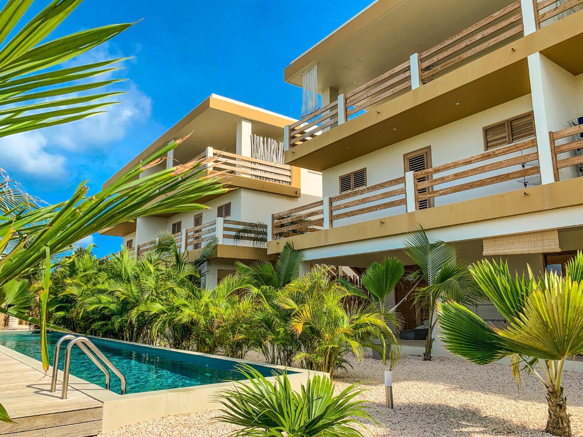 Isla Penthouse & Garden Apartments Bonaire คราเลนไดค์ ภายนอก รูปภาพ